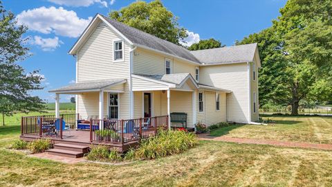 Tiny photo for 1728 County Road 500 E, Champaign, IL 61822 (MLS # 12438669)