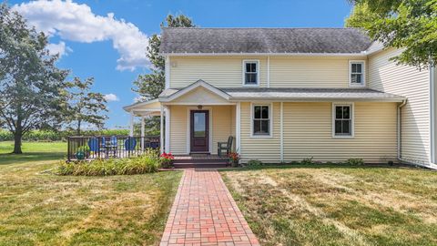 Tiny photo for 1728 County Road 500 E, Champaign, IL 61822 (MLS # 12438669)