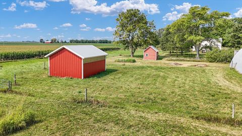 Tiny photo for 1728 County Road 500 E, Champaign, IL 61822 (MLS # 12438669)