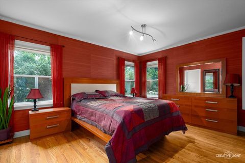 Tiny photo for 1211 James Street, Geneva, IL 60134 (MLS # 12434937)