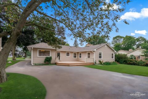 Tiny photo for 1211 James Street, Geneva, IL 60134 (MLS # 12434937)