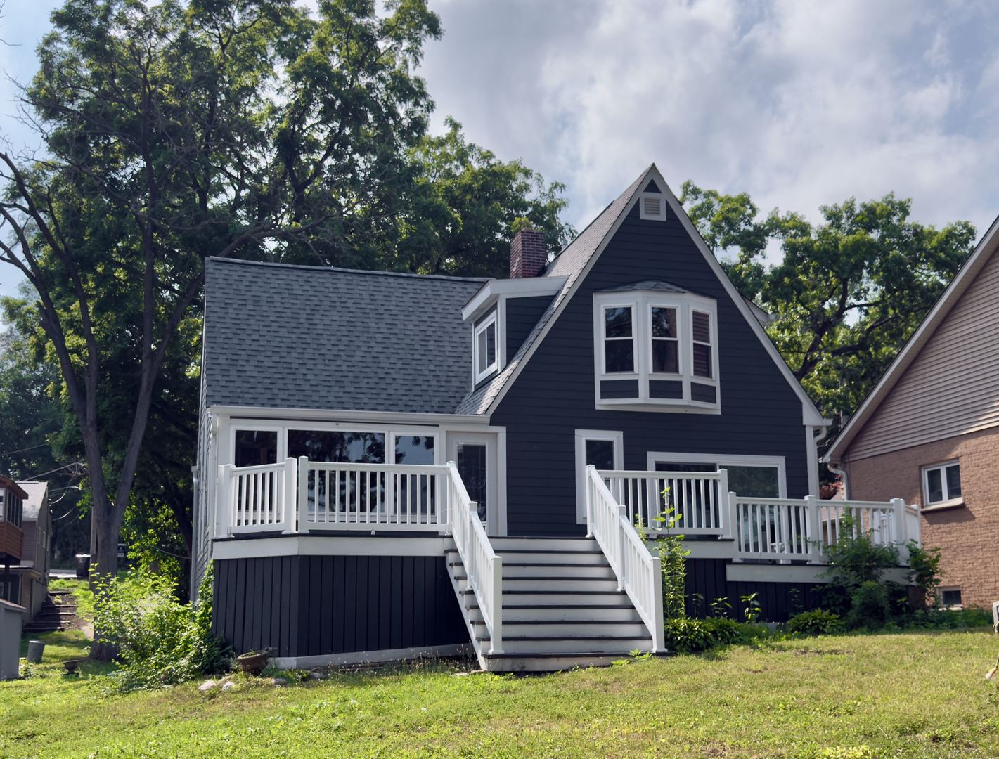 5114 W Lake Shore Drive