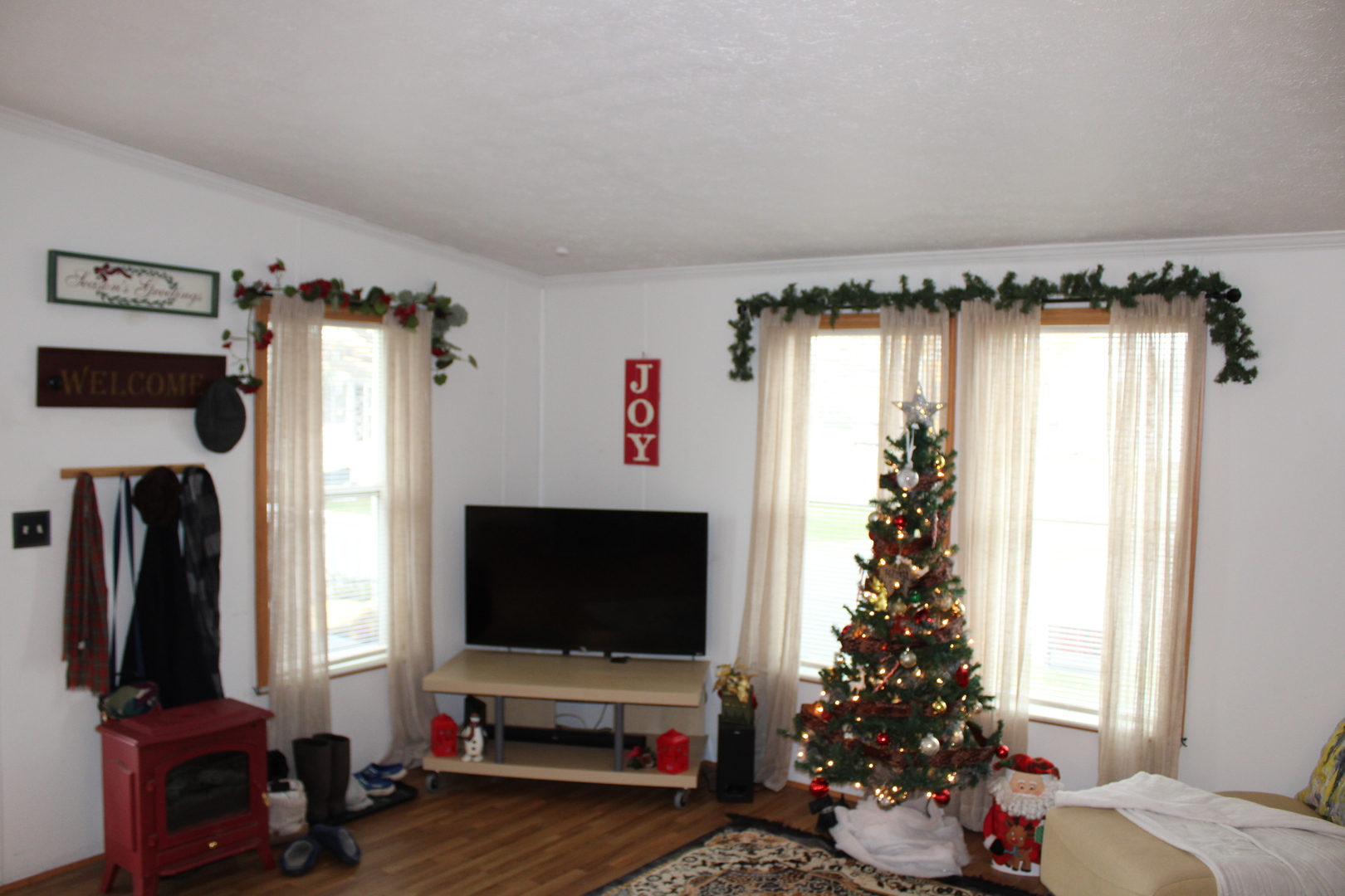 649A Bluebird Circle