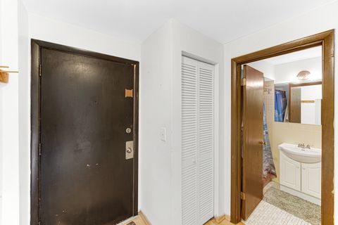 Tiny photo for 7830 W North Avenue #505, Elmwood Park, IL 60707 (MLS # 12412795)