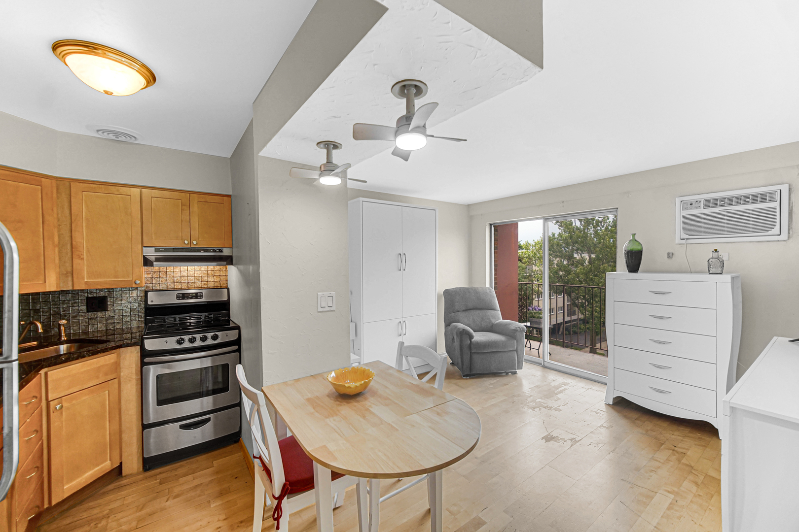 7830 W North Avenue 505