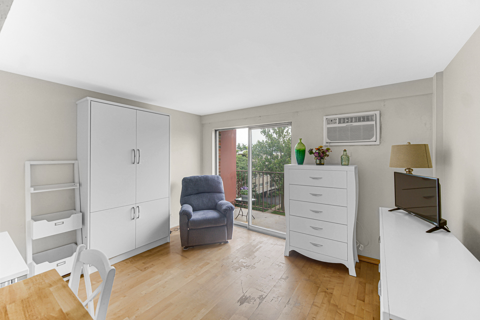 7830 W North Avenue 505