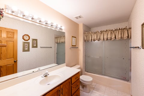 Tiny photo for 855 63rd Street, La Grange Highlands, IL 60525 (MLS # 12769325)