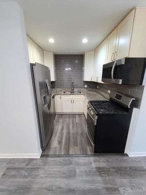 Tiny photo for 11800 S Komensky Avenue #203, Alsip, IL 60803 (MLS # 12464711)