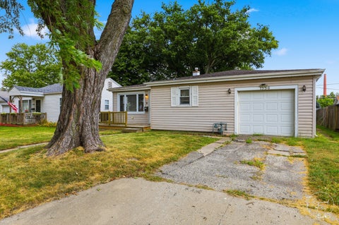 1556 S 4th Avenue, Kankakee, IL 60901 - #: 12755730