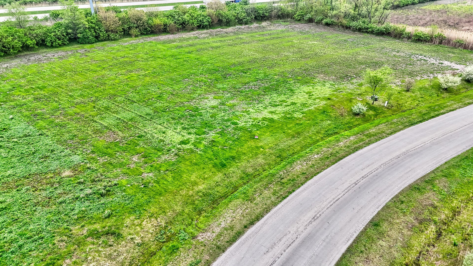 3014 E 1489th Road