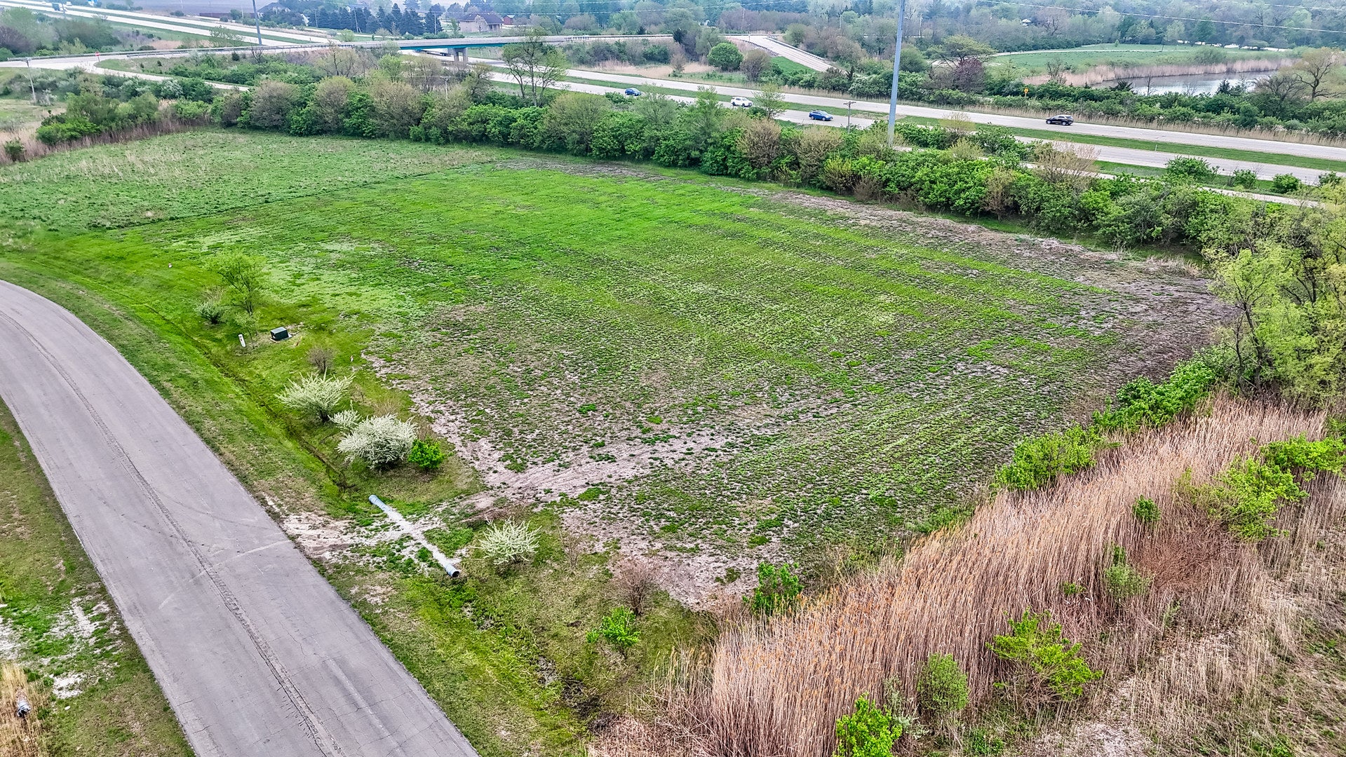 3014 E 1489th Road
