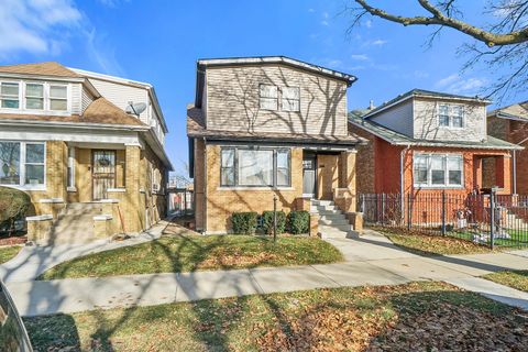 Tiny photo for 5124 W Saint Paul Avenue, Chicago, IL 60639 (MLS # 12535573)