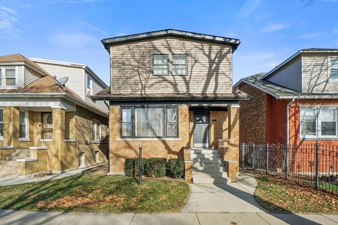 Tiny photo for 5124 W Saint Paul Avenue, Chicago, IL 60639 (MLS # 12535573)