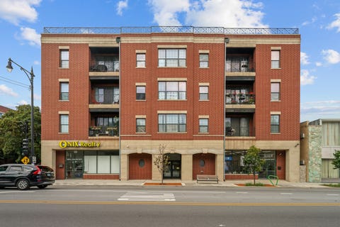 Photo of 5300 N Lincoln Avenue #3C, Chicago, IL 60625 (MLS # 12740511)