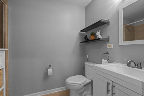 Tiny photo for 5300 N Lincoln Avenue #3C, Chicago, IL 60625 (MLS # 12740511)