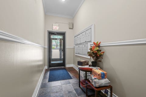Tiny photo for 5300 N Lincoln Avenue #3C, Chicago, IL 60625 (MLS # 12740511)
