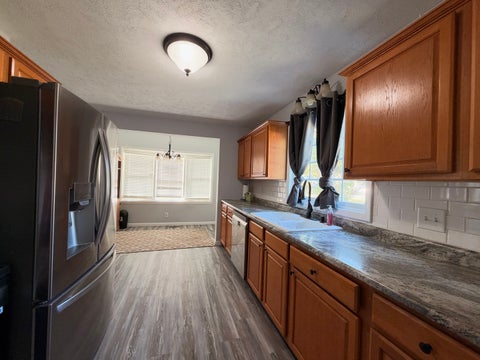 Tiny photo for 803 Hickman Street, Benton, IL 62812 (MLS # 12792576)