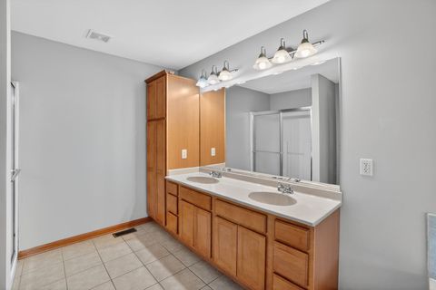 Tiny photo for 1302 Deerpath Drive, Yorkville, IL 60560 (MLS # 12578755)