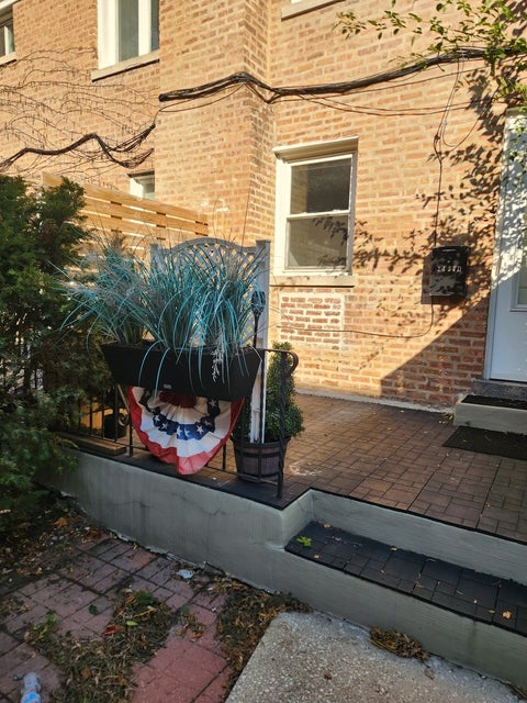 Tiny photo for 1424 N Harlem Avenue #D, River Forest, IL 60305 (MLS # 12793293)