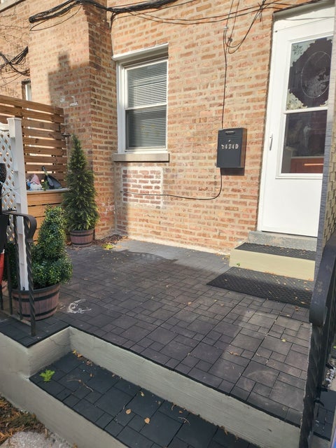 Tiny photo for 1424 N Harlem Avenue #D, River Forest, IL 60305 (MLS # 12793293)