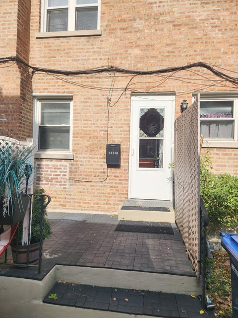 Tiny photo for 1424 N Harlem Avenue #D, River Forest, IL 60305 (MLS # 12793293)