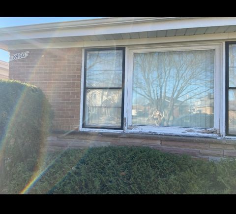 Photo of 8450 Drake Avenue, Skokie, IL 60076 (MLS # 12308402)