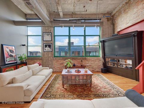 Tiny photo for 1017 W WASHINGTON Boulevard #6F, Chicago, IL 60607 (MLS # 12504569)