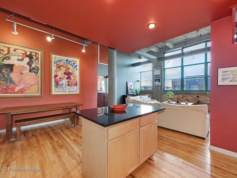 Tiny photo for 1017 W WASHINGTON Boulevard #6F, Chicago, IL 60607 (MLS # 12504569)