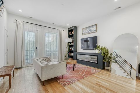 Tiny photo for 1707 S Jefferson Street #2, Chicago, IL 60616 (MLS # 12576554)