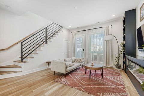 Tiny photo for 1707 S Jefferson Street #2, Chicago, IL 60616 (MLS # 12576554)