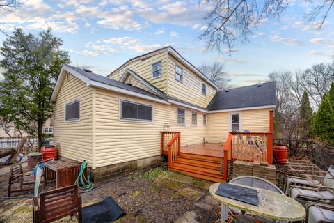 Tiny photo for 818 Bach Street, Northbrook, IL 60062 (MLS # 12601344)