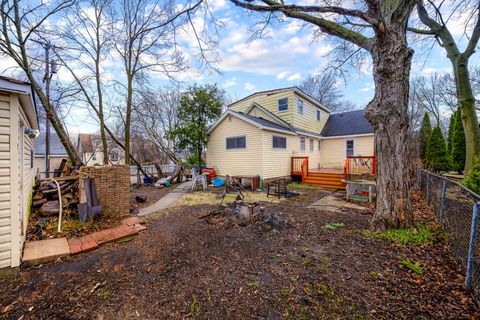 Tiny photo for 818 Bach Street, Northbrook, IL 60062 (MLS # 12601344)