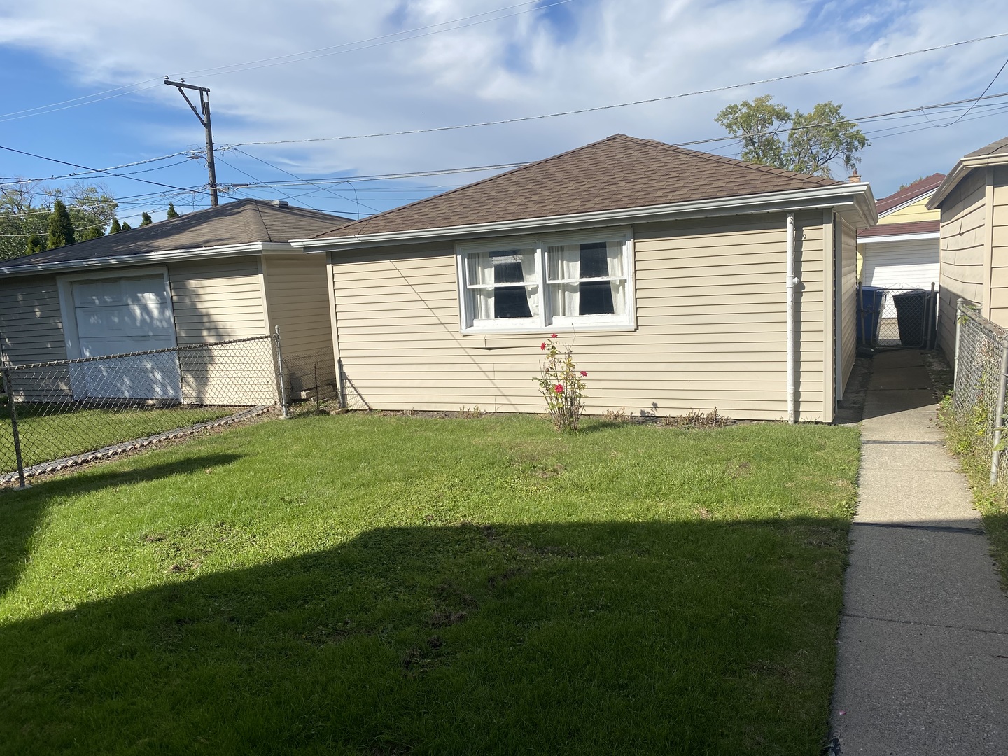 3904 W 58th Place