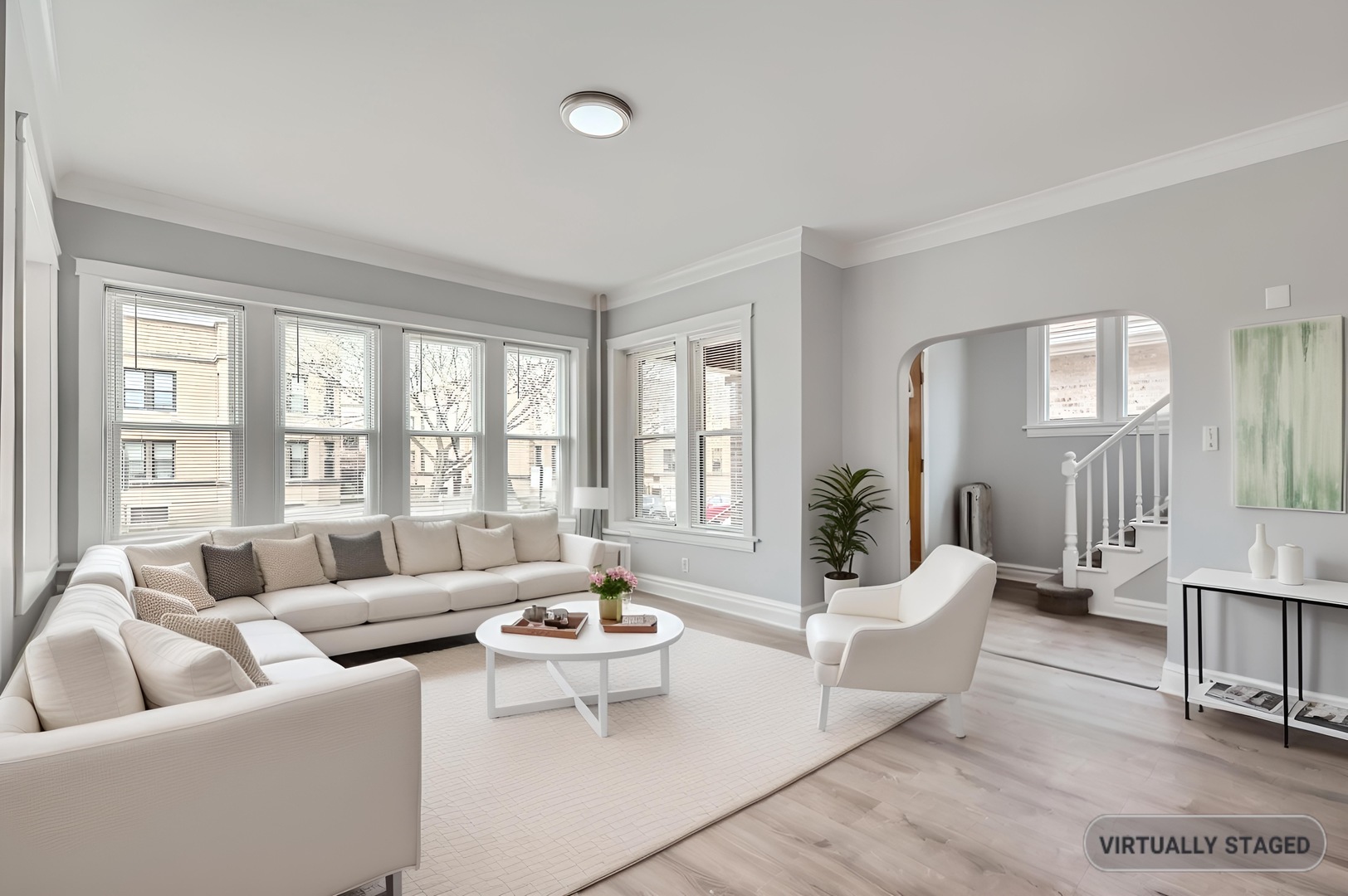 7449 S Vernon Avenue