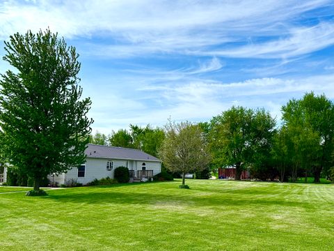 627 S German Road Paw Paw IL 61353