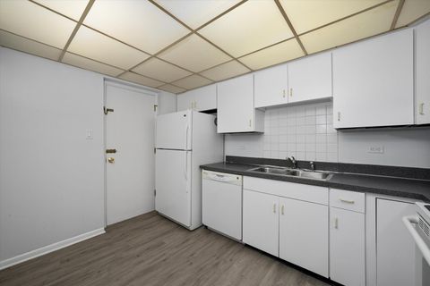 Tiny photo for 2807 Willow Road #103, Homewood, IL 60430 (MLS # 12524308)