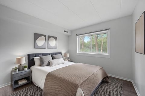 Tiny photo for 2807 Willow Road #103, Homewood, IL 60430 (MLS # 12524308)