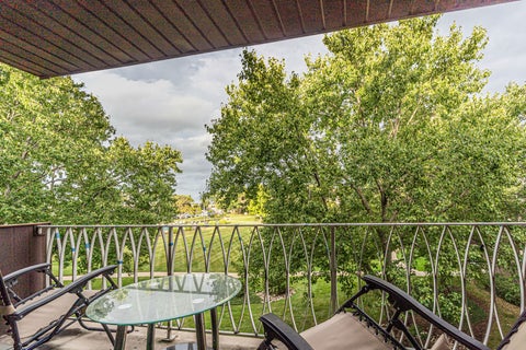 Tiny photo for 1311 S Finley Road #316, Lombard, IL 60148 (MLS # 12757824)