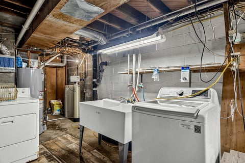 Tiny photo for 4010 Pinecrest Road, Rockford, IL 61107 (MLS # 12689087)