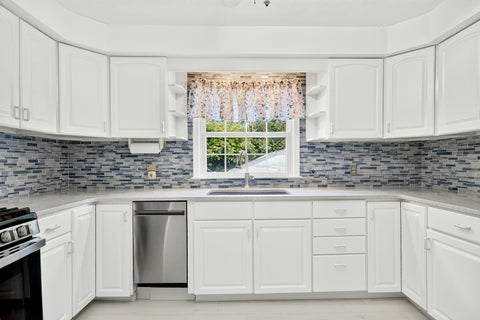 Tiny photo for 4010 Pinecrest Road, Rockford, IL 61107 (MLS # 12689087)