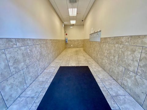 Tiny photo for 3000 S WENTWORTH Avenue #4B, Chicago, IL 60616 (MLS # 12539032)