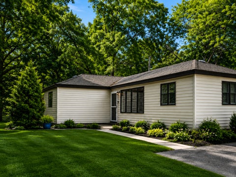 Photo of 24 John Street, Crystal Lake, IL 60014 (MLS # 12714200)