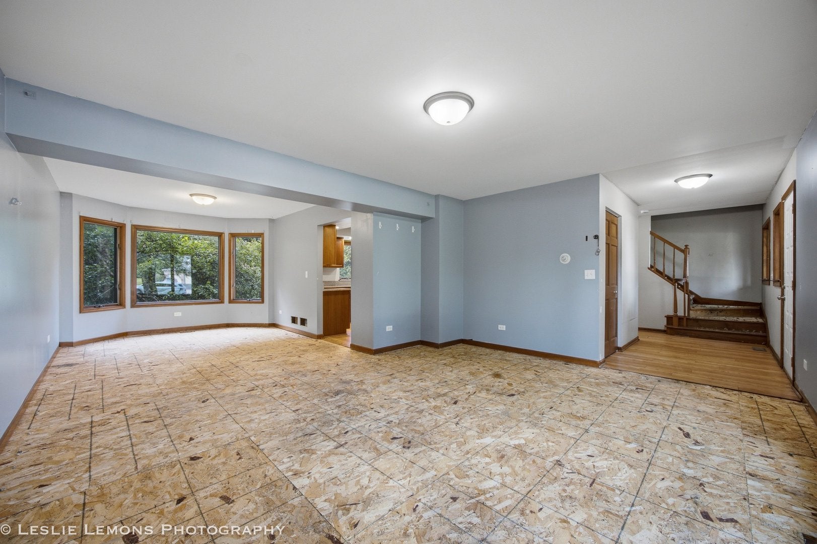 745 JAMESTOWNE Court