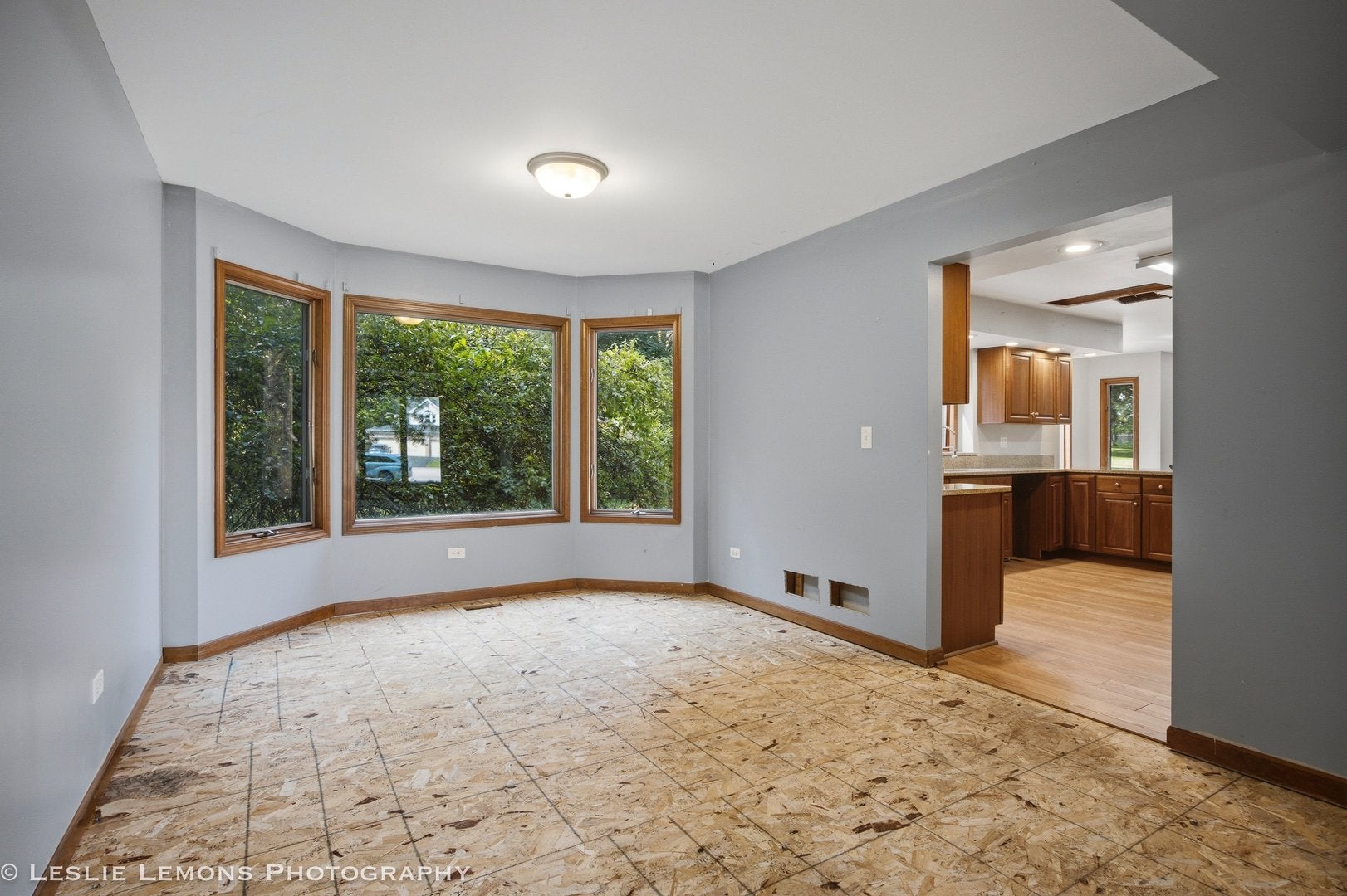 745 JAMESTOWNE Court