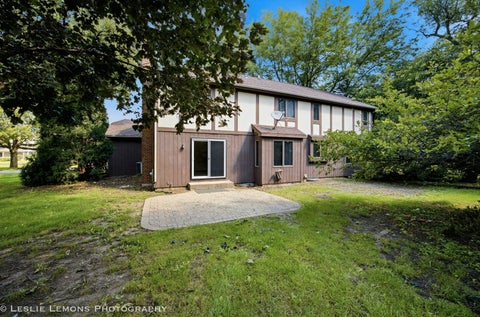 Tiny photo for 745 JAMESTOWNE Court, Sleepy Hollow, IL 60118 (MLS # 12775434)