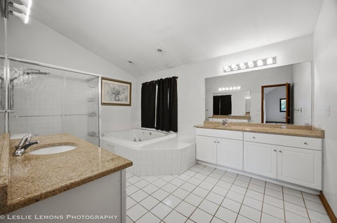 Tiny photo for 745 JAMESTOWNE Court, Sleepy Hollow, IL 60118 (MLS # 12775434)