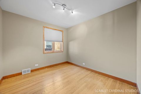 Tiny photo for 882 Hillside Avenue, Glen Ellyn, IL 60137 (MLS # 12564825)