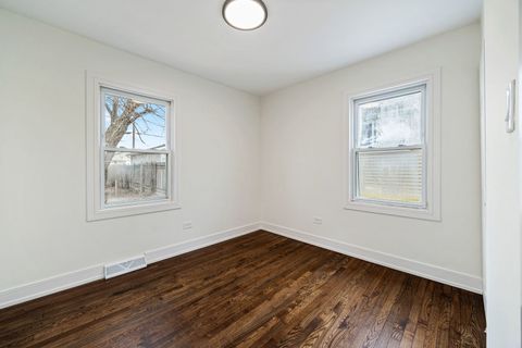 Tiny photo for Orland Hills, IL 60487 (MLS # 12583928)