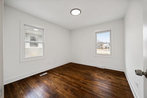 Tiny photo for Orland Hills, IL 60487 (MLS # 12583928)