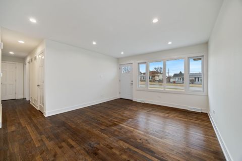 Tiny photo for Orland Hills, IL 60487 (MLS # 12583928)